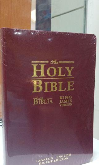 KJV/Ang Biblia Diglot bible