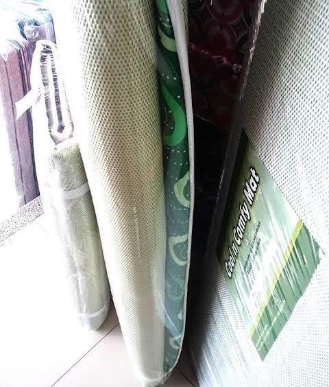 Banig w/ Foam (Category: Bed Frames & Mattresses) located in Manila. Submitted by williesa (Listing ID 275402798, Image 2). Description: .