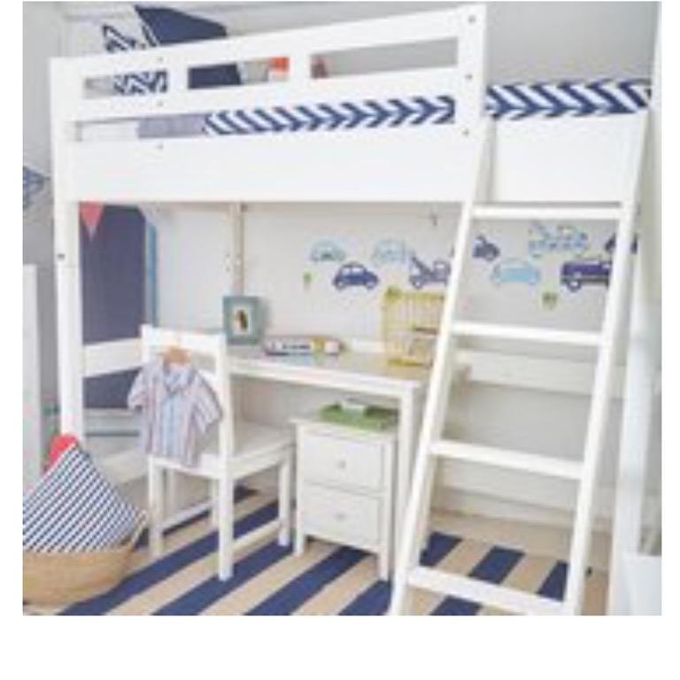 bunk beds with chest of drawers