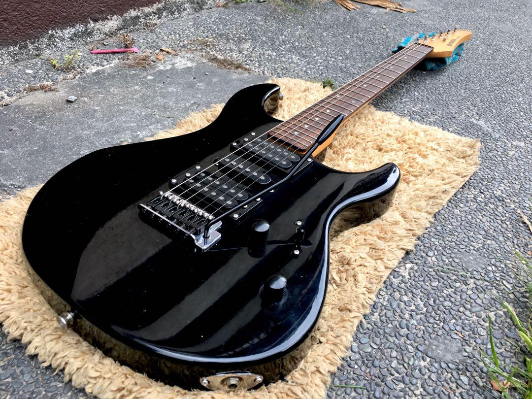 Electric guitar Yamaha ERG121 (Made in Indonesia), Hobbies & Toys