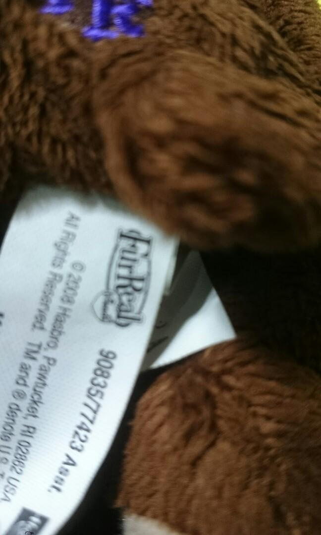 Fur real bear stuffed toys (Category: Plushies & Soft Toys) located in Manila. Submitted by twinklelyn03 (Listing ID 275335816, Image 3). Description: Fur real bear stuffed toys battery operated working see photos for details Pm sa sure buyers only. Maraming salamat po! 😊.