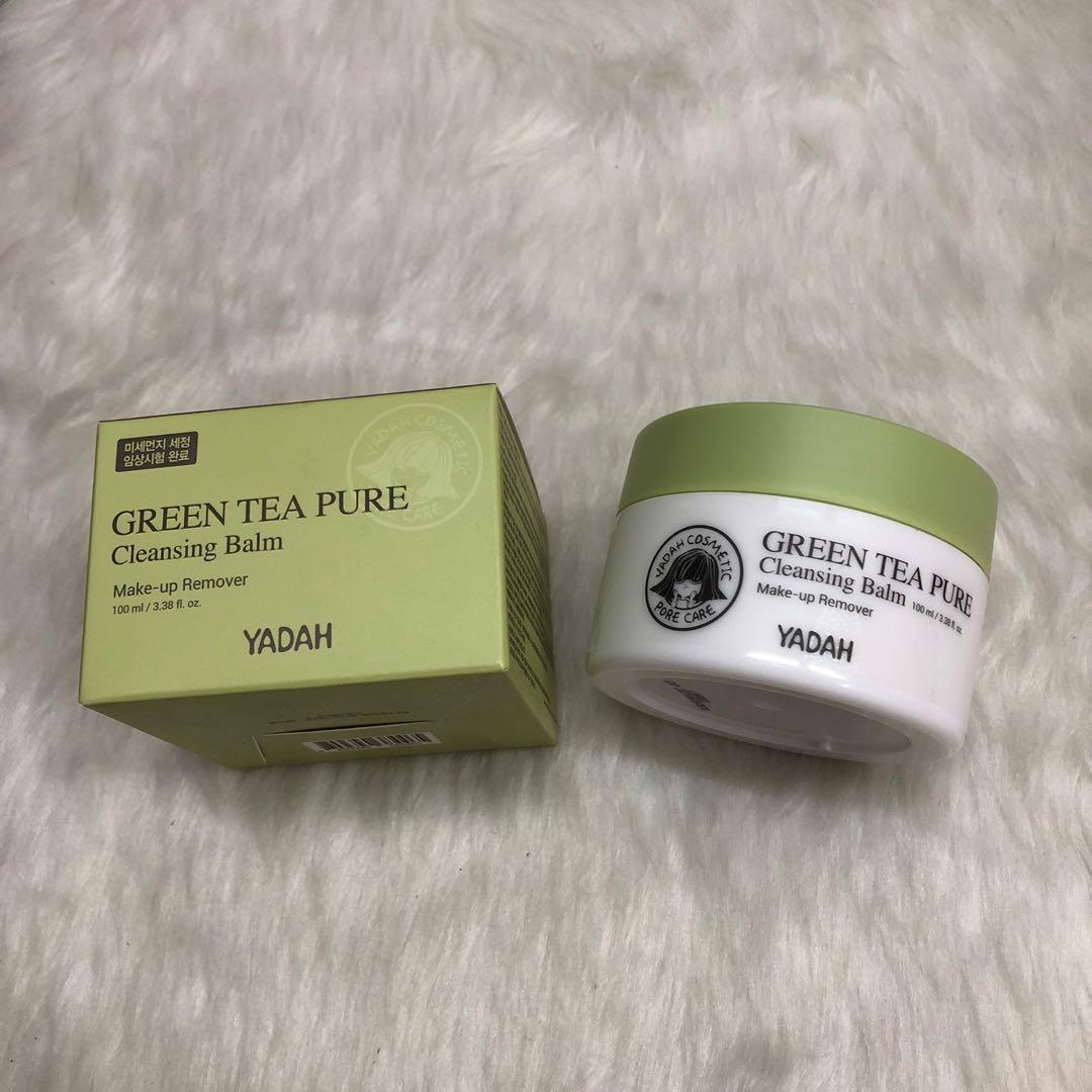 Green Tea Pure Cleansing Balm (Category: Face Care) located in San Juan City. Submitted by makeupforless10 (Listing ID 275419336, Image 1). Description: Original price: 1190! Negotiable ❤️ Brand new, authentic and unused. Super sulit price too! ☺️ The best cleansing balm from the famous Korean brand Yadah. All makeup and dirt from face is removed by this!.