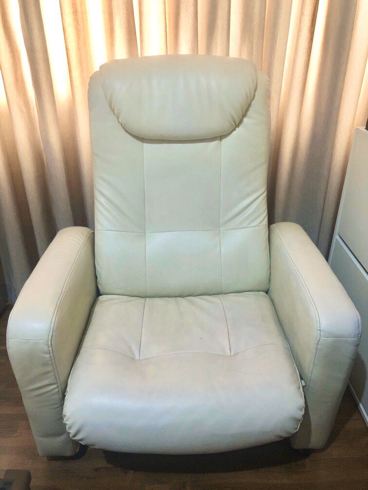 Lazyboy recliner off white leather, Furniture & Home Living, Furniture