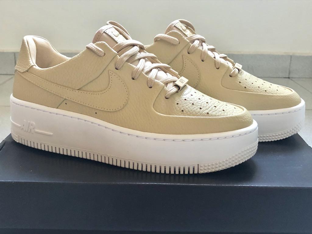 Nike air force 1 sage sale clearance