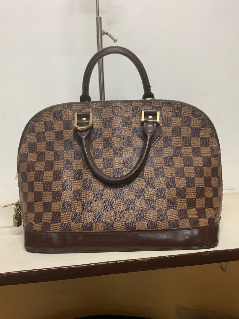 ORIGINAL ALMA DAMIER EBENE (Category: Luxury Bags & Wallets) located in Manila. Submitted by raila.bags (Listing ID 275368718, Image 1). Description: ❤️❤️hi paki add n lang po ako sa facebook accnt ko Rhodora Marzan para makita nyo detailed and new arrival❤️❤️ ❤️BRANDED BAGS and others STUFF❤️ 📌onhand items📣📣 direct from 📌🇯🇵🇯🇵japan 📛pls add my fb accnt rhodora marzan ⛔️preloved item💕 ⛔️ready to ship❤️❤️🚚 ⛔️all authentic money back💲 ⛔️