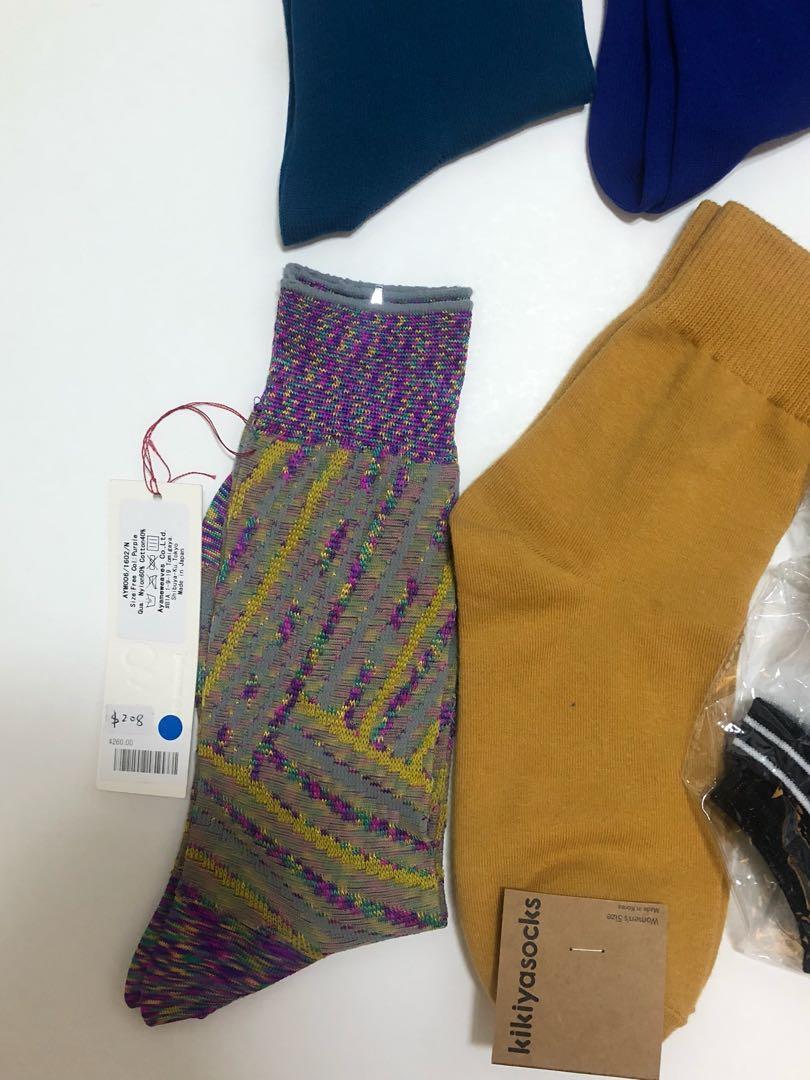 Socks （分類：襪褲襪）位於 Hong Kong。 由 mama__wardrobe 提交（商品編號 275403603，圖片 3）。簡介： 所有全新 不同款價錢 上面： Y’s 各色 $100 Palm Angels$200 彩色紫襪 $80 芥末黃 和 2款 透視日本襪 $10/pc。