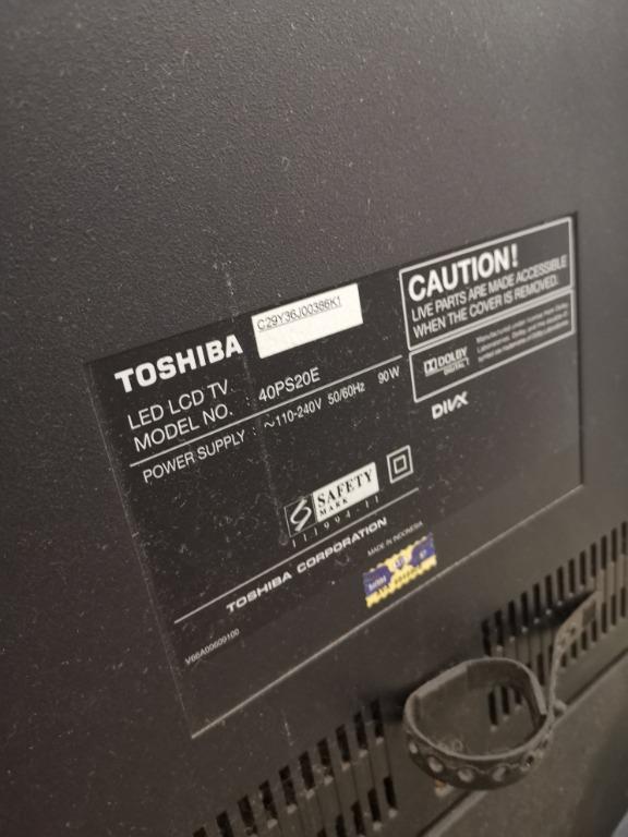 Toshiba LED 40', TV & Home Appliances, TV & Entertainment, TV on Carousell