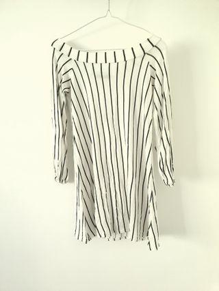 Boohoo shoulderless striped dress