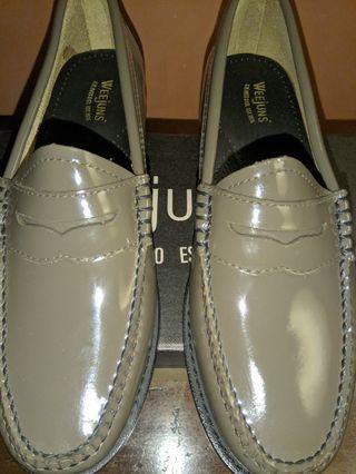 G.H. Bass Weejuns Loafers