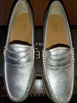G.H. Bass Weejuns loafers (silver)