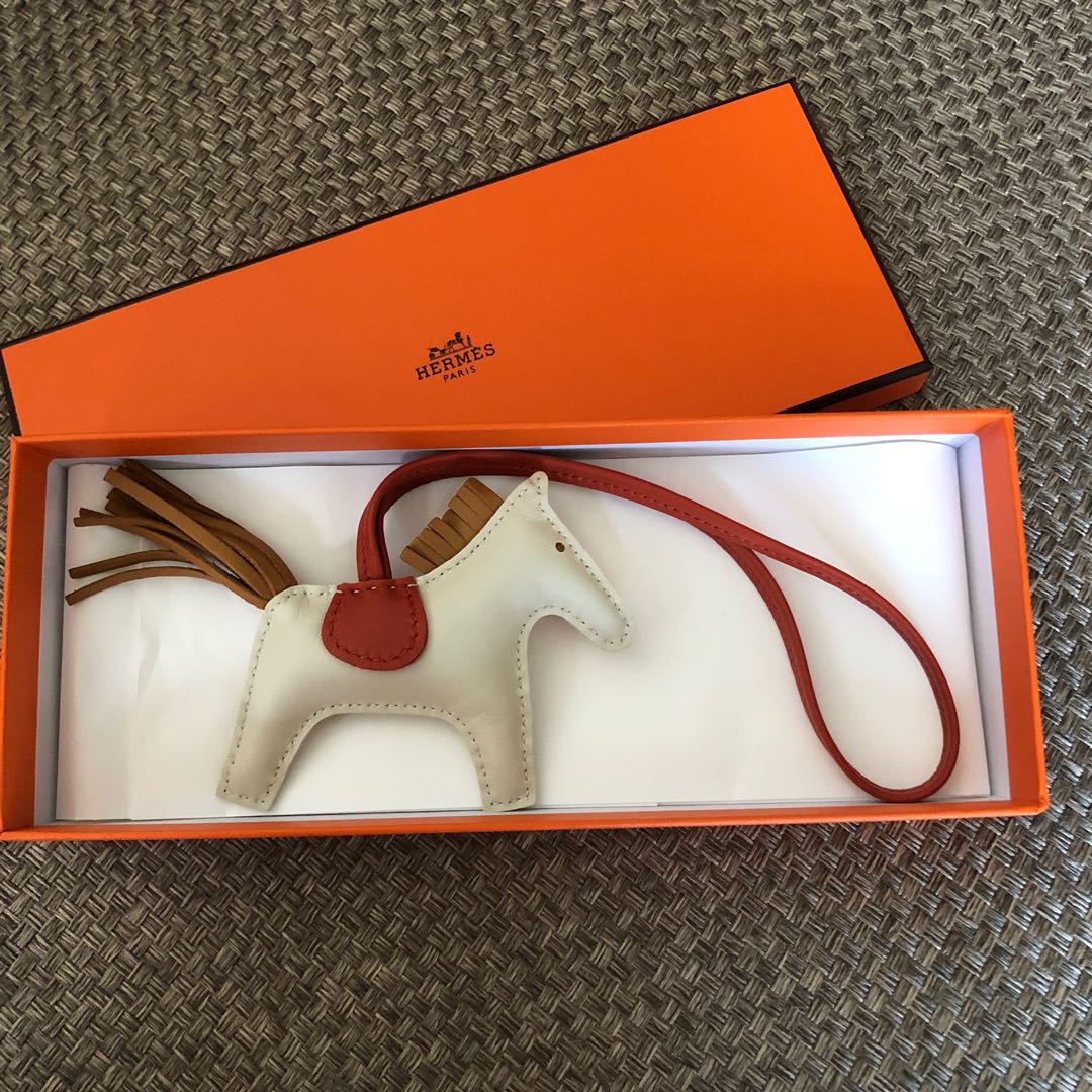 hermes rodeo charm pm price