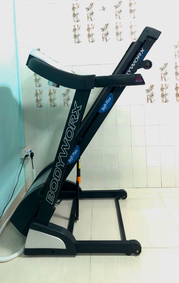 Bodyworx sport 1250 treadmill 2025