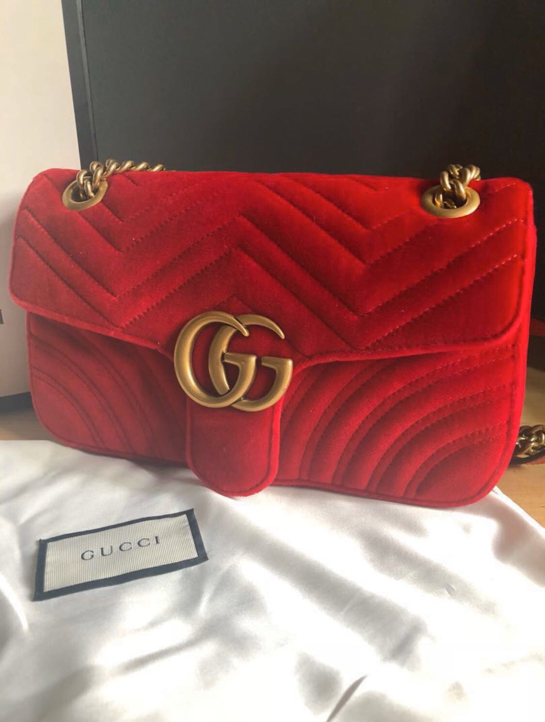 gucci marmont woc red