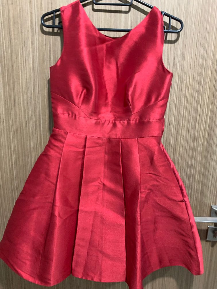 red bow back dress