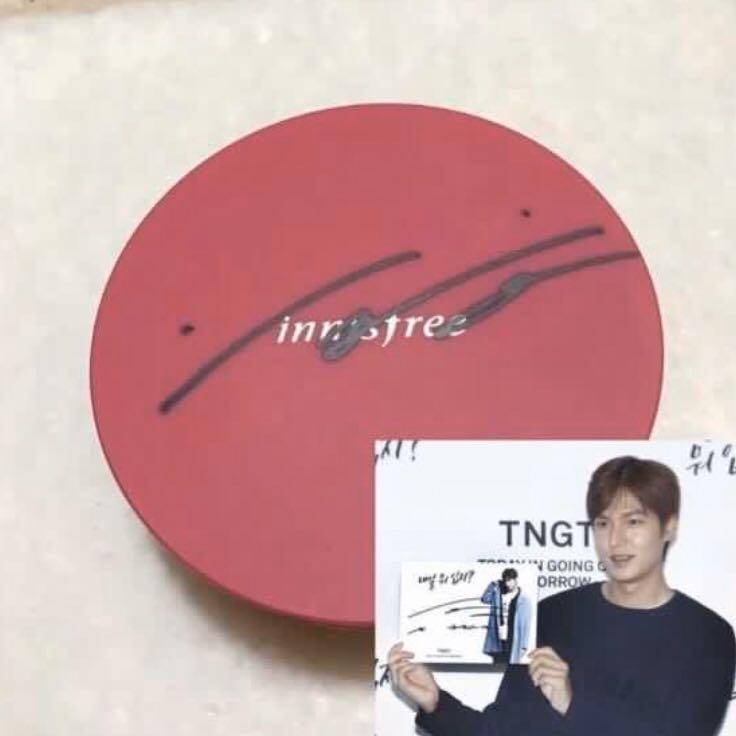 Lee Min Ho Hand Signed Signature Innisfree Hot Pink Cushion
