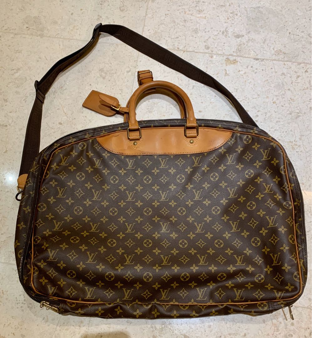 VINTAGE Louis Vuitton Brown Monogram Canvas Alize 3 Travel Bag, Luxury, Bags  & Wallets on Carousell