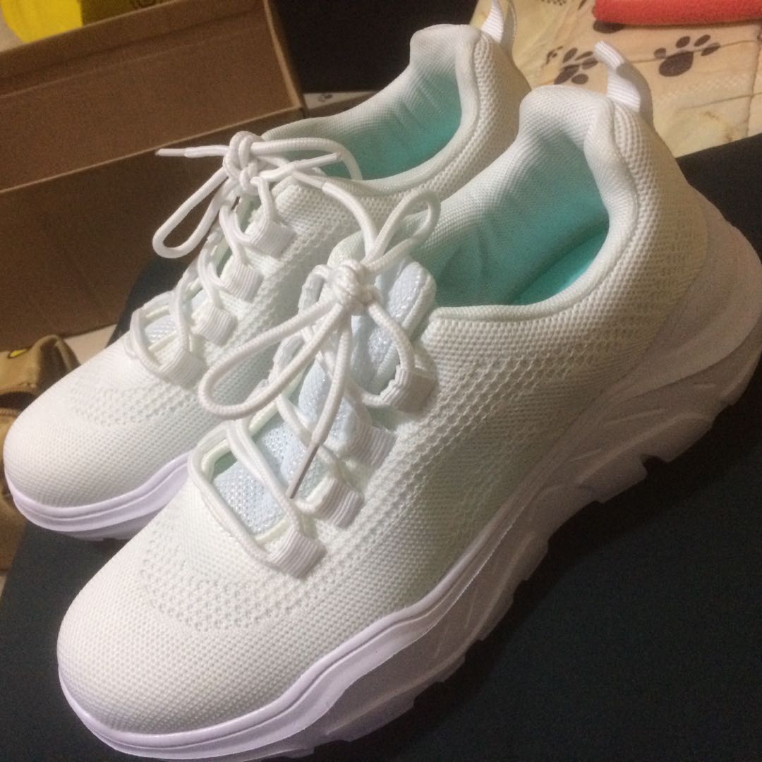 payless white tennis shoes