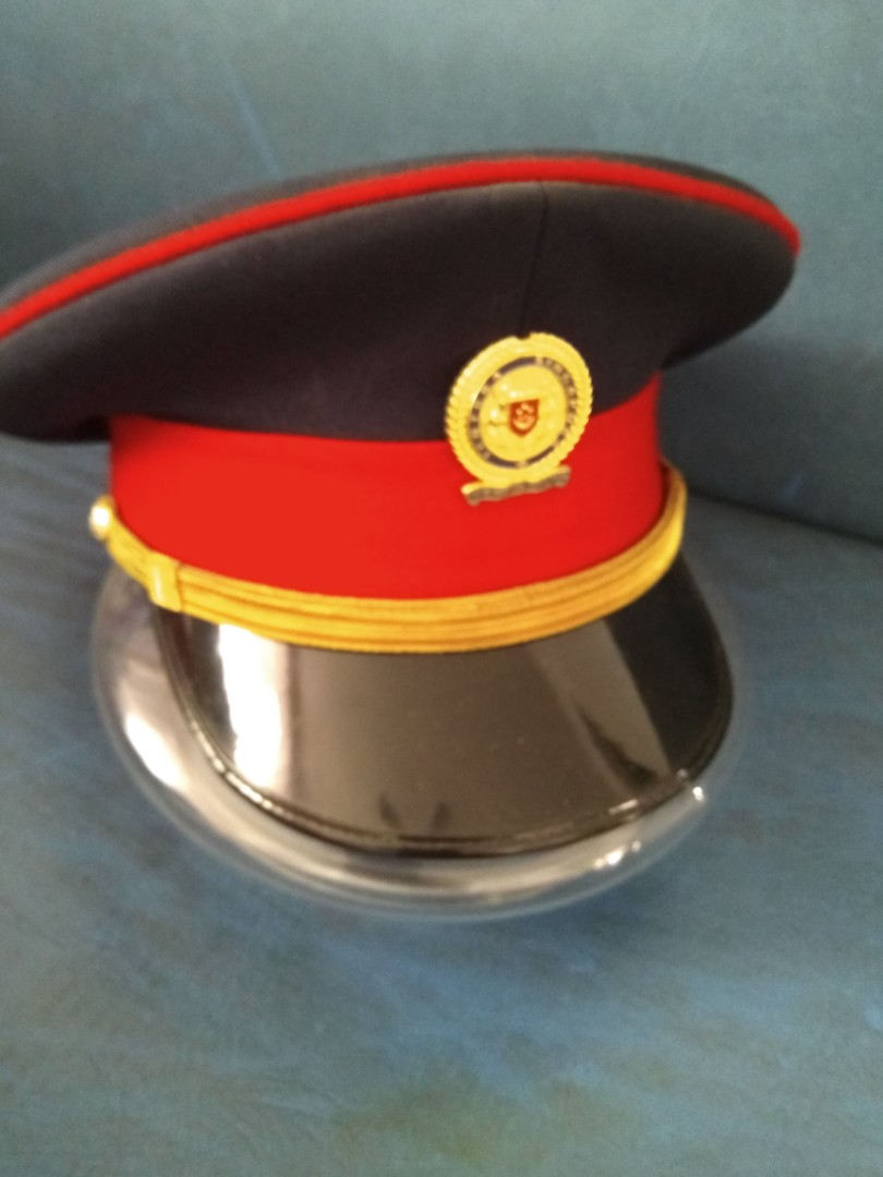 SAF Officer's Peak Cap, Hobbies & Toys, Memorabilia & Collectibles