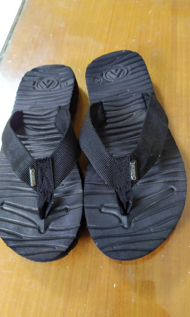 Sandal jepit eiger ori