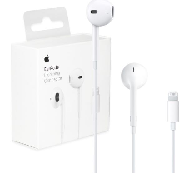 apple earpods with round connector
