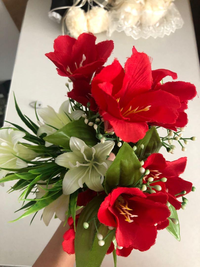 Assorted Artificial Flowers For Wedding Reception Gardening