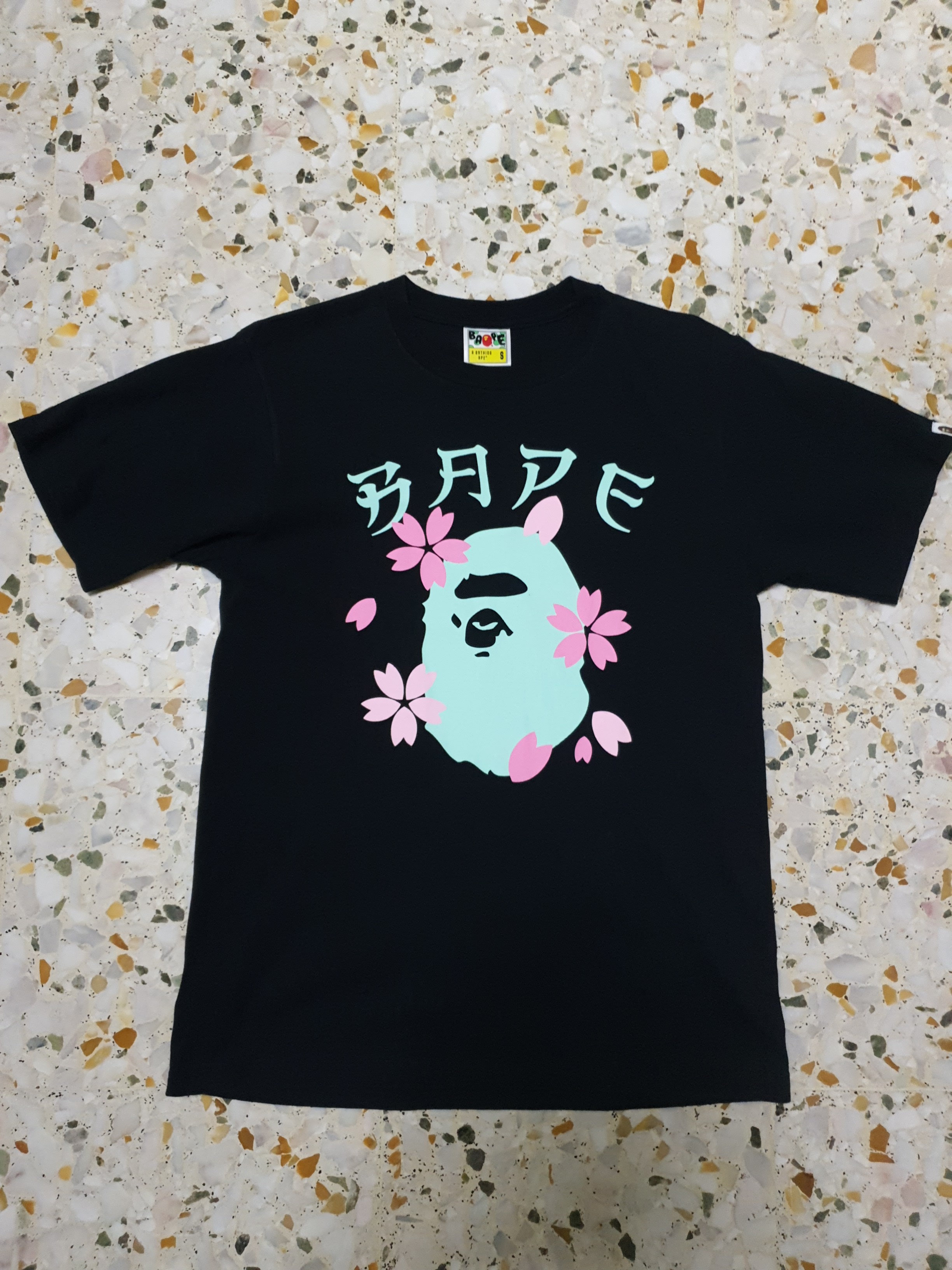 Bape x Sakura, Men's Fashion, Tops & Sets, Hoodies on Carousell