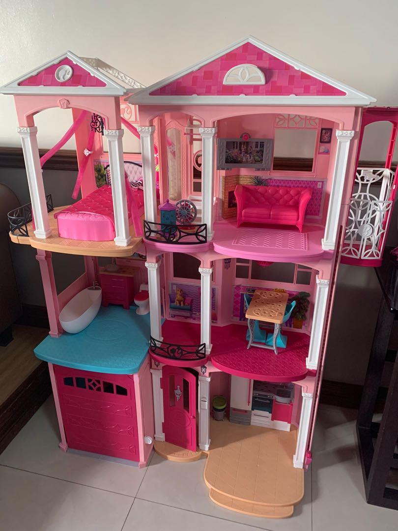 barbie house with elevator 1980s