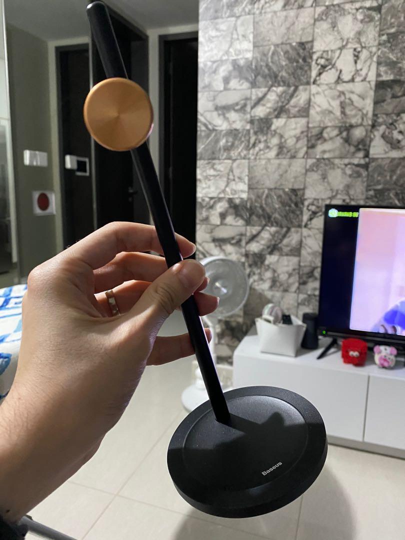 Baseus 2025 headphone stand