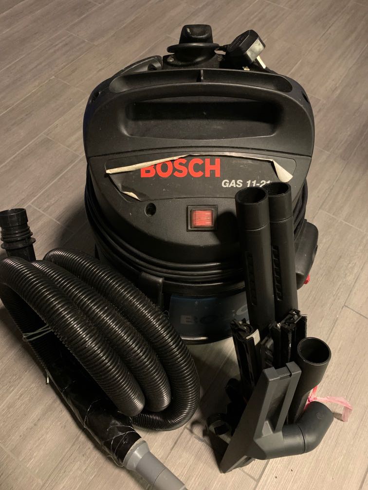 Bosch vacuum (wet and dry heavy duty GAS 1121), TV & Home Appliances
