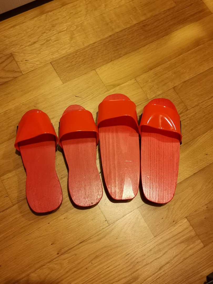 chinese wooden clogs