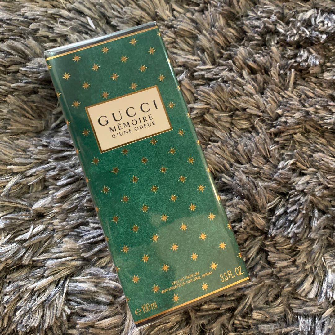 Gucci hotsell memoire douglas