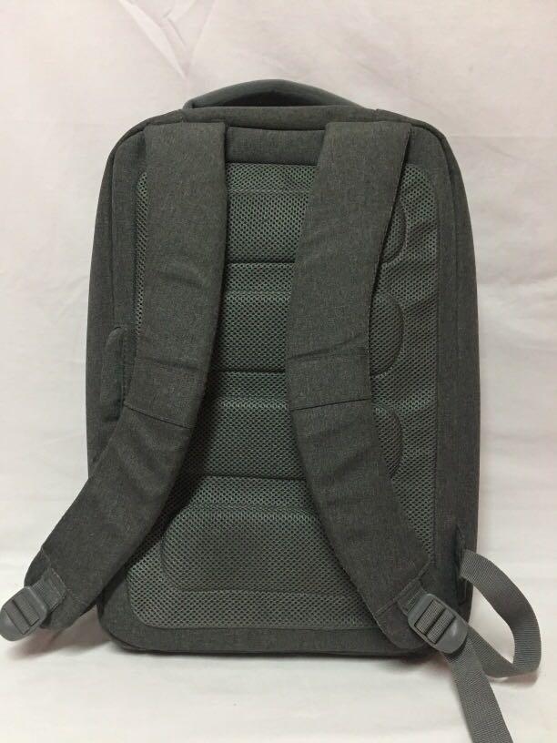 Kensington Laptop Backpack Bag Cool Grey, Men's Fashion, Bags