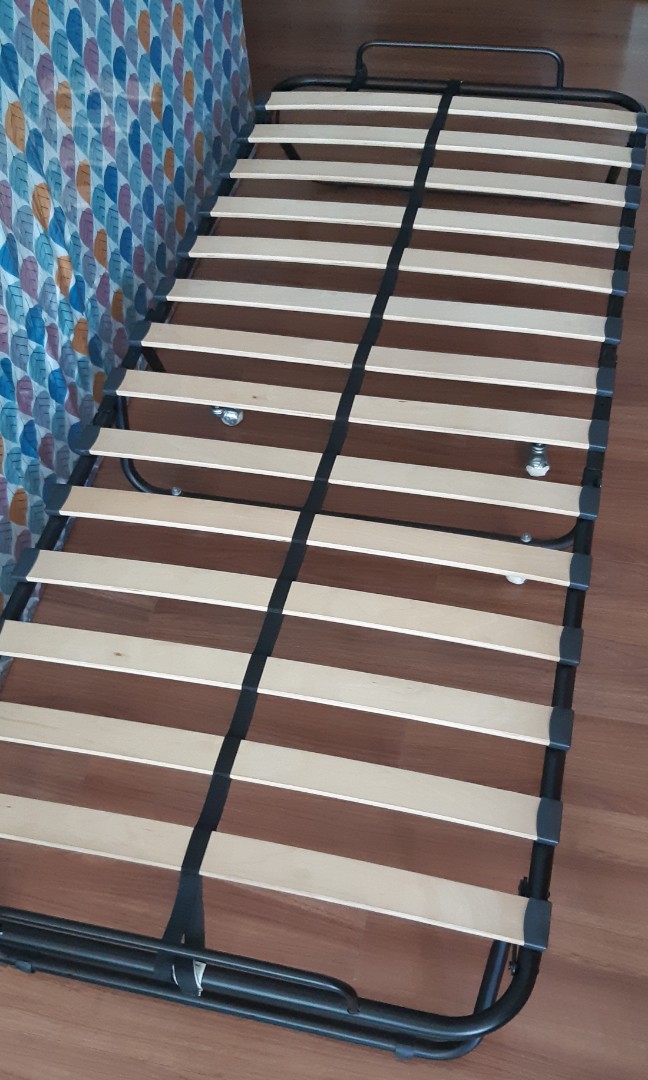 Mandaue Foam Folding Bed Frame, Furniture & Home Living, Furniture, Bed