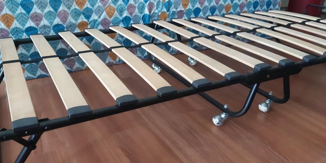 Mandaue Foam Folding Bed Frame, Furniture & Home Living, Furniture, Bed