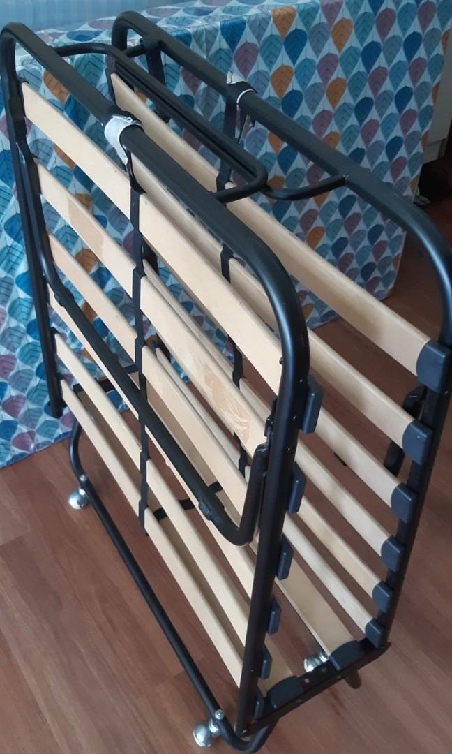 Mandaue Foam Folding Bed Frame, Furniture & Home Living, Furniture, Bed