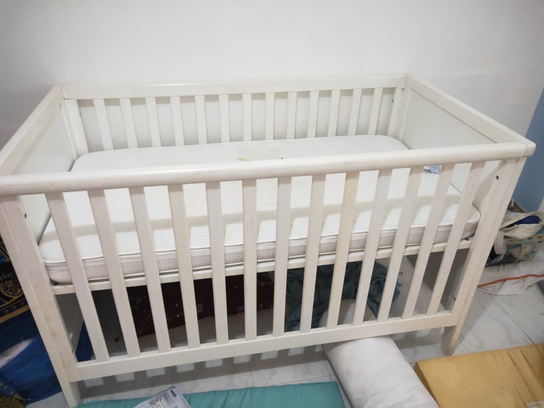Mothercare Baby Cot, Babies & Kids, Baby Nursery & Kids Furniture, Cots