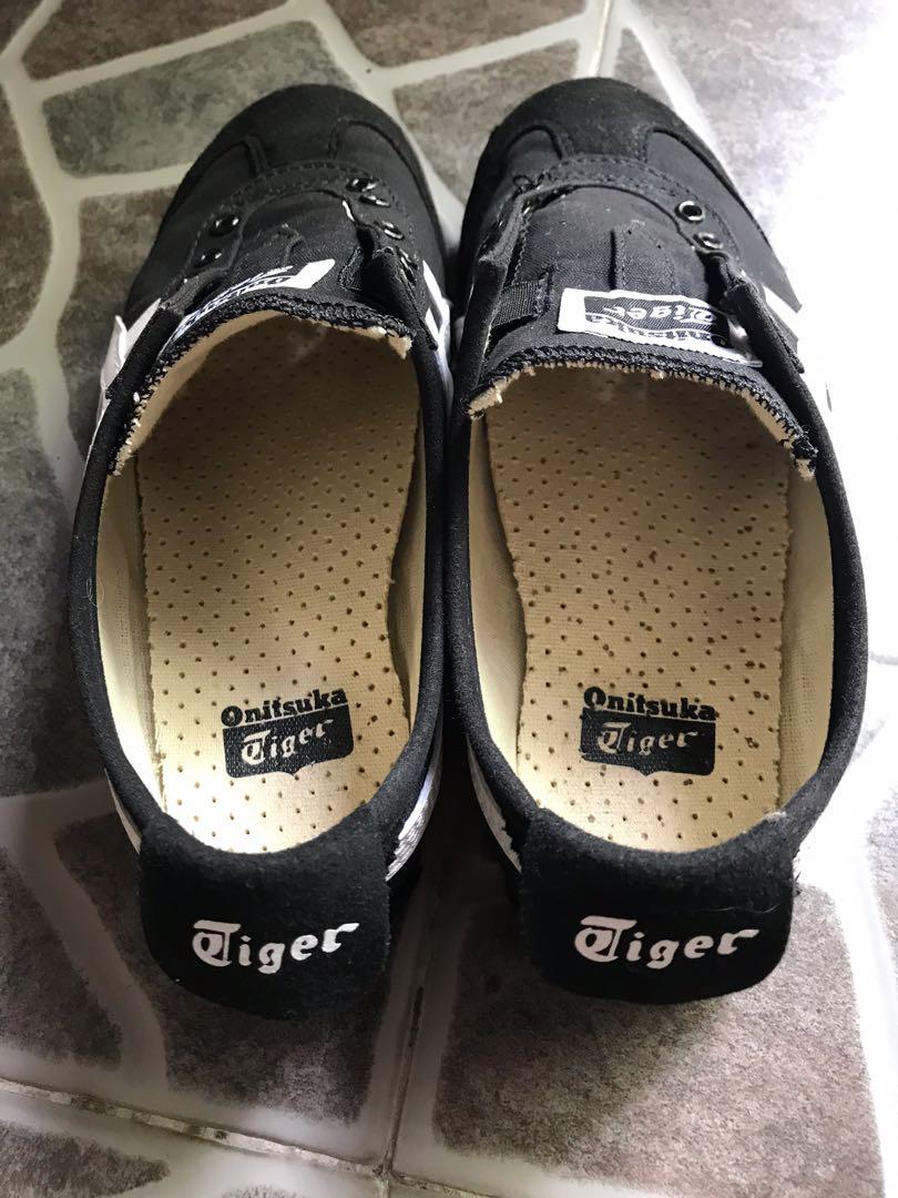 onitsuka tiger hitam