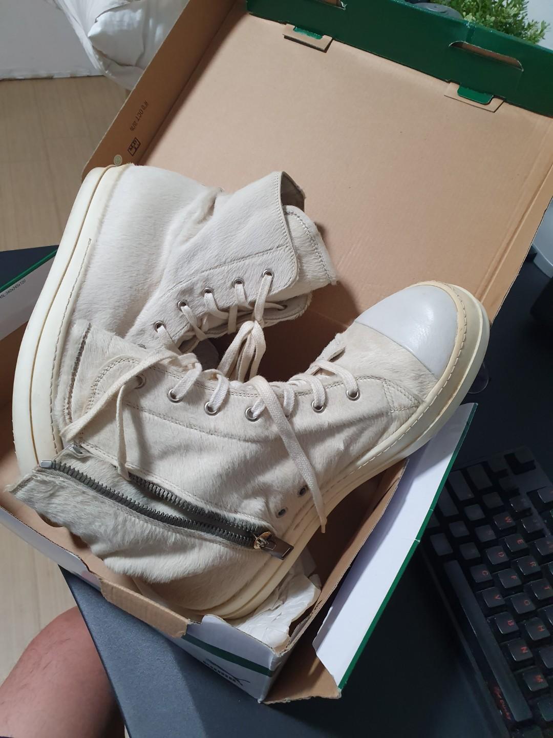 Rick Owens Pony Hair Cream White Ramone, Men's Fashion, Footwear, Boots on  Carousell