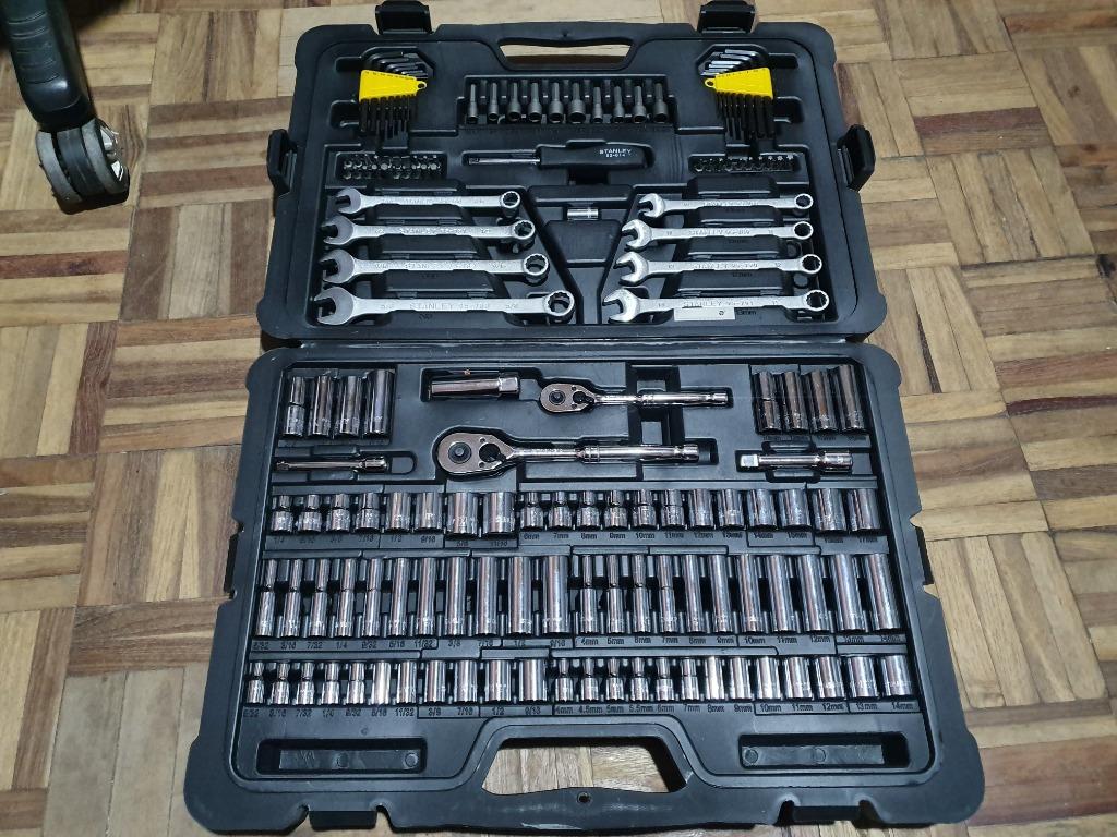 STANLEY STMT71653 145-Piece Mechanics Tool Set, Chrome 