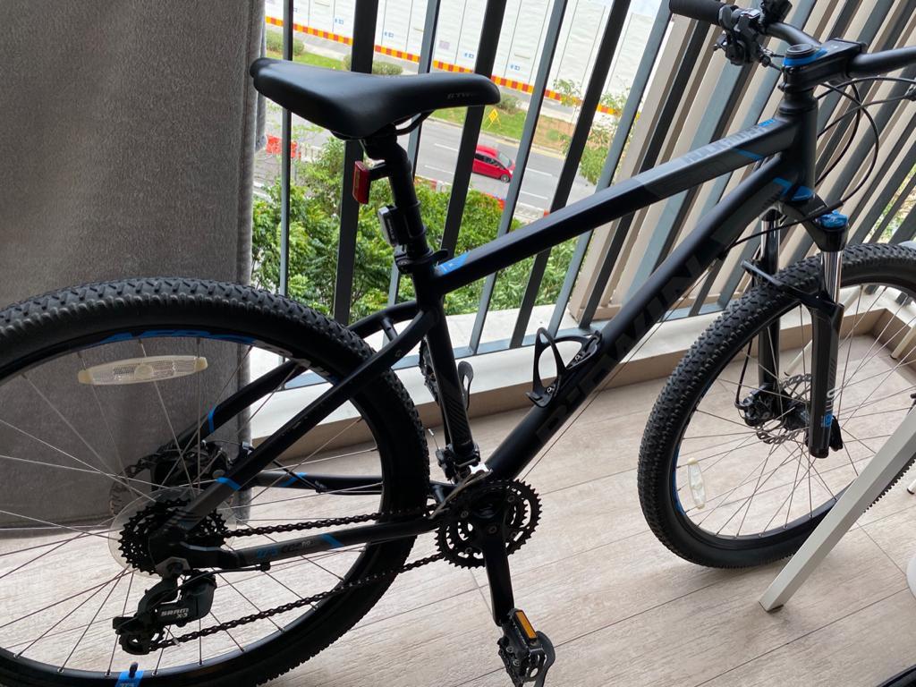 Used Btwin Rockrider 520 Mountain Bike Sports Equipment Bicycles
