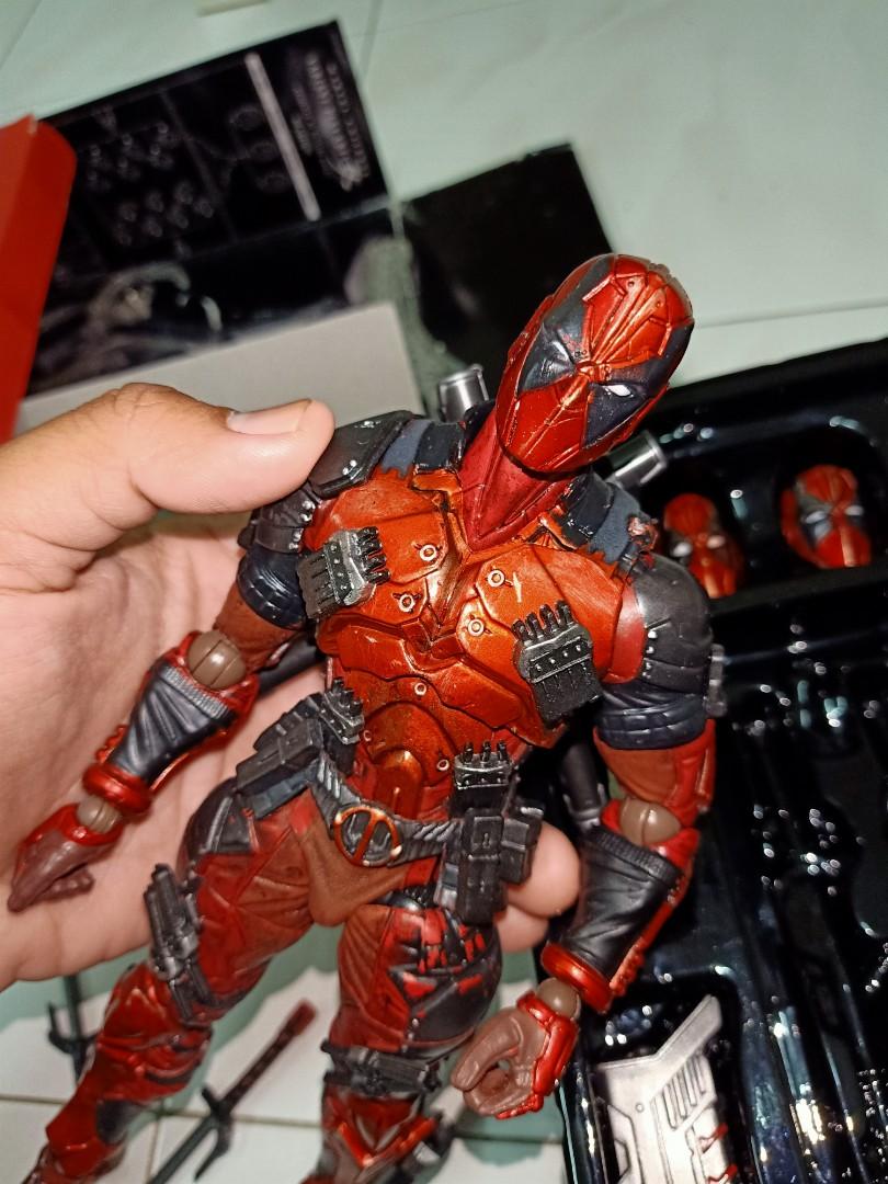 Play arts clearance kai deadpool bootleg