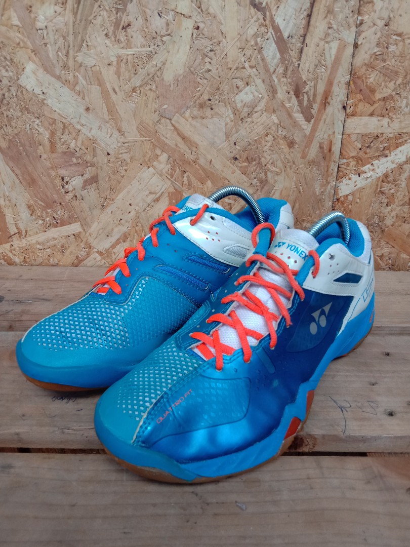 Yonex power cushion quattro hotsell fit