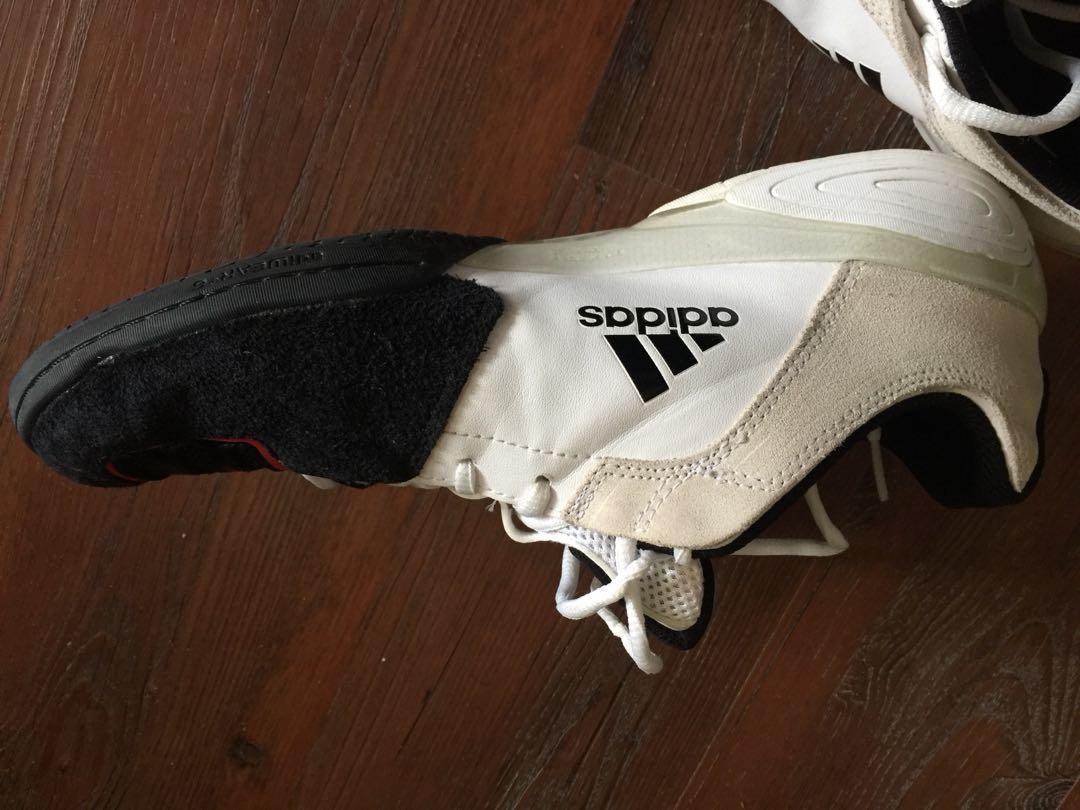 Adidas Fencing Shoes, 男裝, 鞋, 西裝鞋 Carousell