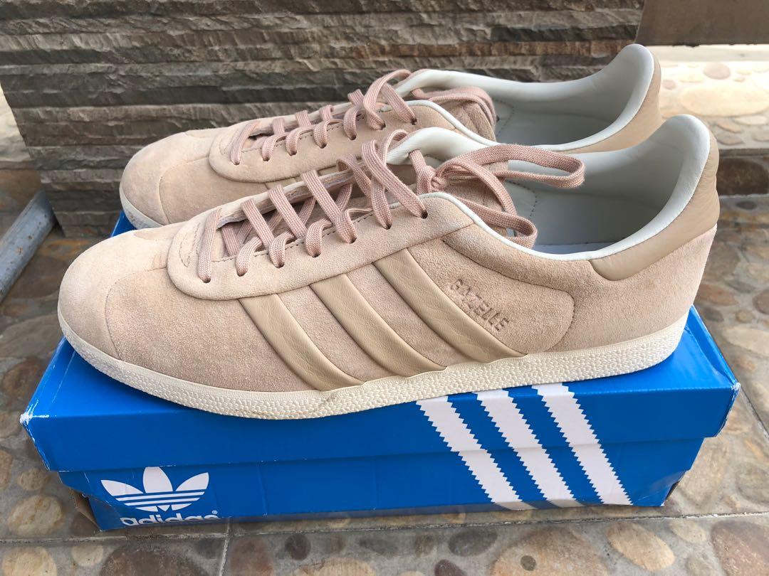 ADIDAS GAZELLE S T Men s Fashion Footwear Sneakers on Carousell