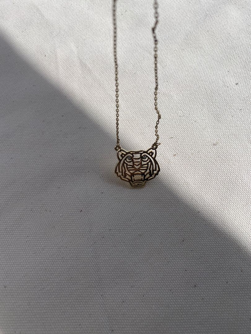 Kenzo tiger outlet necklace