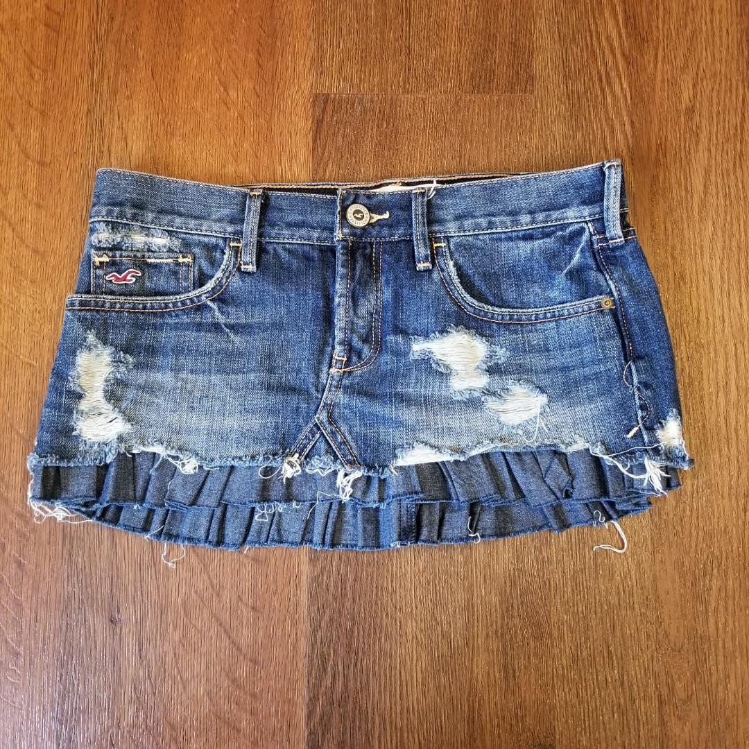 hollister denim mini skirt