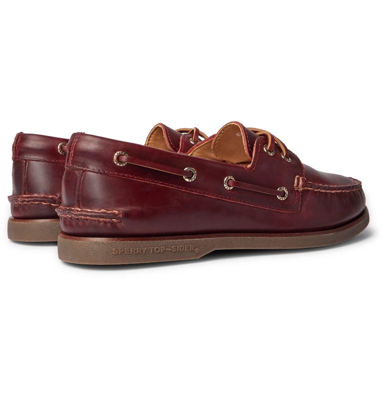 Burgundy sperrys store