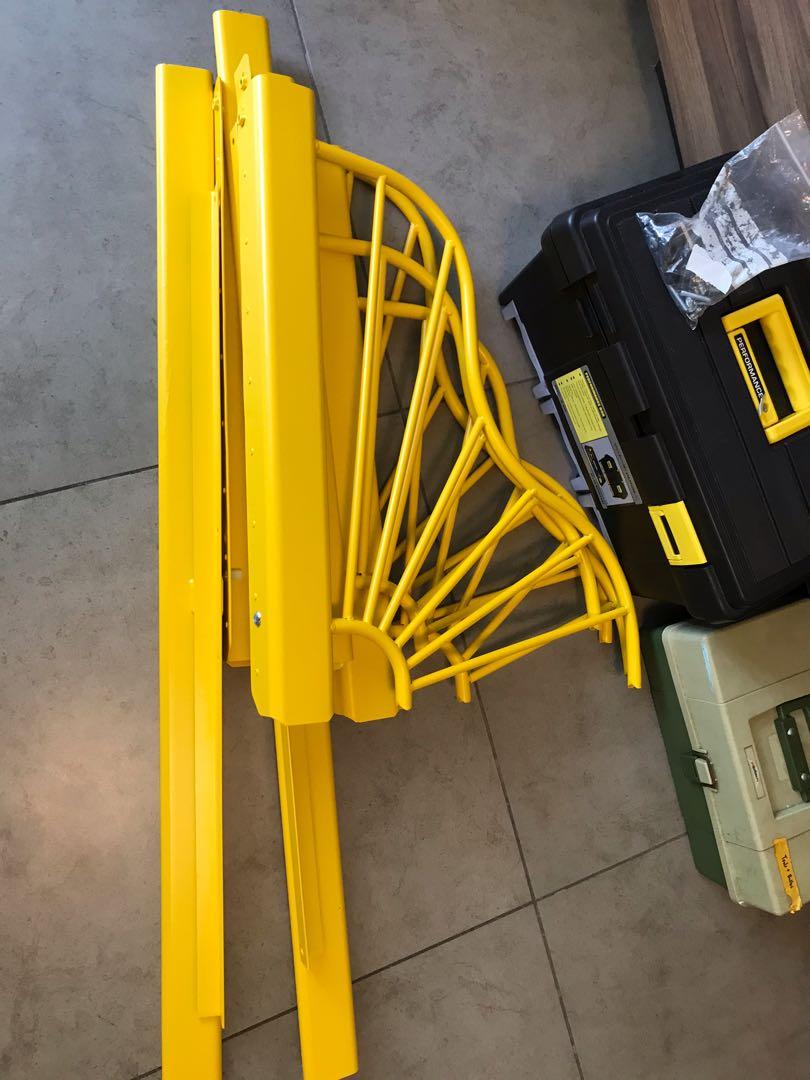 Ikea shop minnen yellow