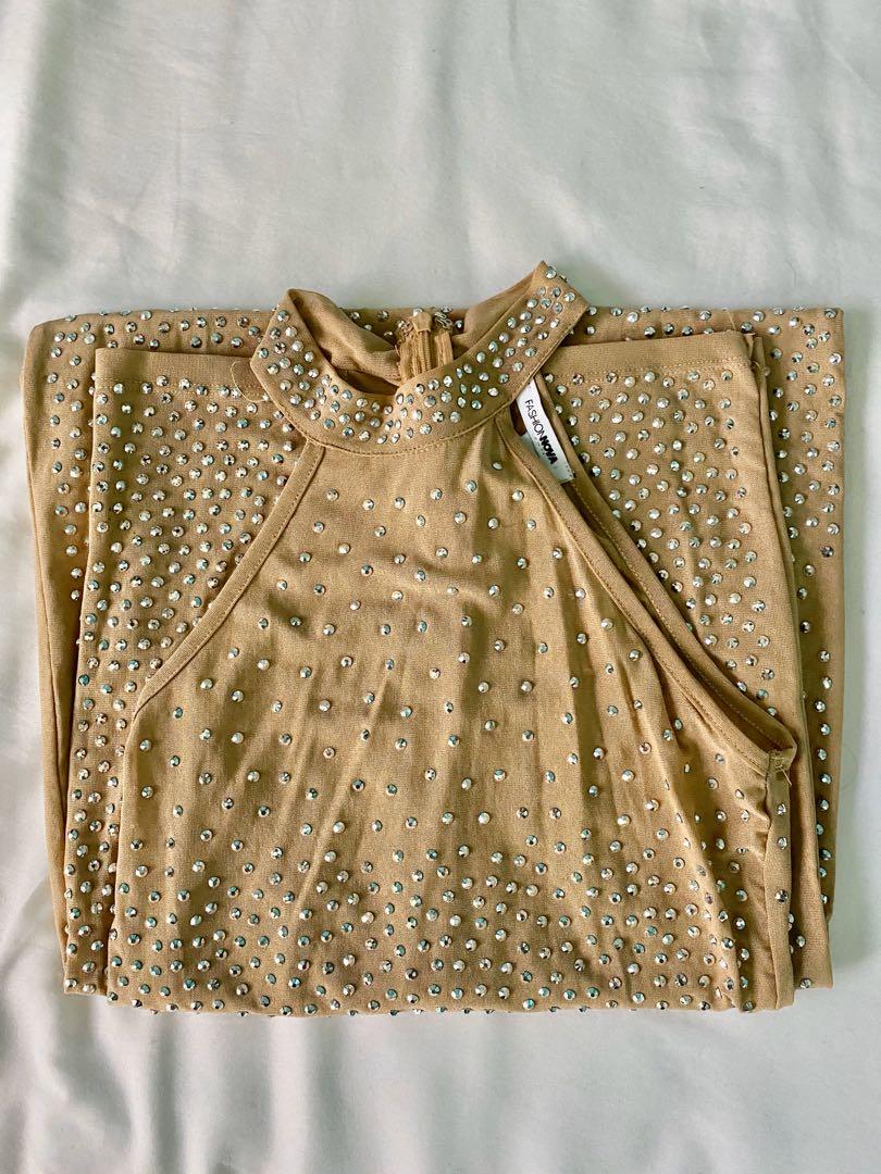 Nude Fashion Nova Rhinestone Dress, Women's Fashion, Clothes on Carousell Nude Fashion Nova Rhinestone Dress, Women's Fashion, Clothes on Carousell