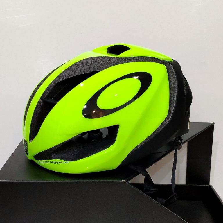Oakley aro5 retina burn top